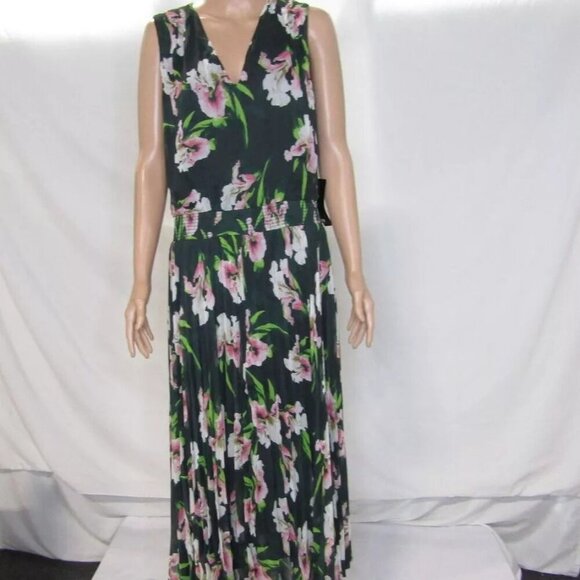 NEW WHITE HOUSE BLACK MARKET Womens Sleevless V-Neck Smocked Midi Dress Size 12 - Picture 10 of 10